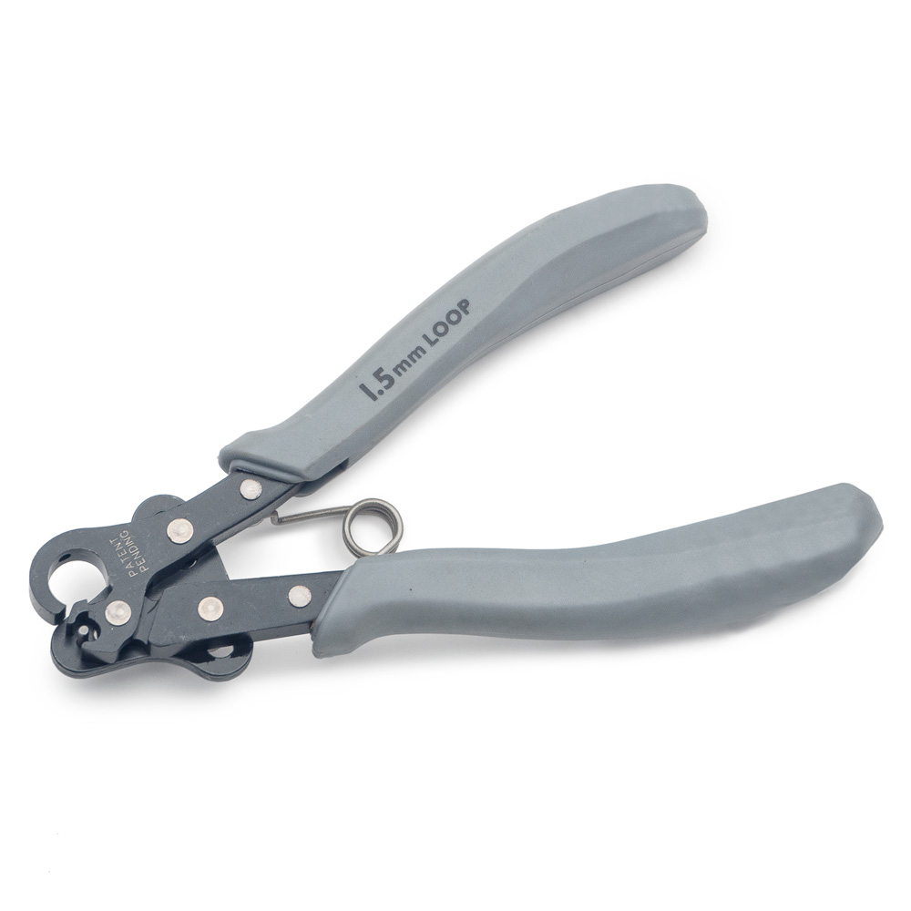 The Beadsmith Looper Kit – Includes a 1-Step Looper Plier (2.25 mm) & 2  Tarnish-Resistant 20 Gauge Wire Spools, 15 Yards Each in Silver & Gold –